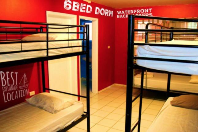 Auberge de jeunesse Cairns Waterfront Backpackers Extérieur photo